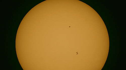 ISS vor der Sonne, by Th Boeckel