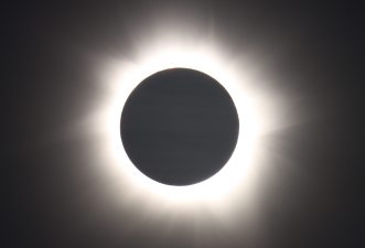 Total solar eclipse, Australia Cairns 2012, by Th. Boeckel